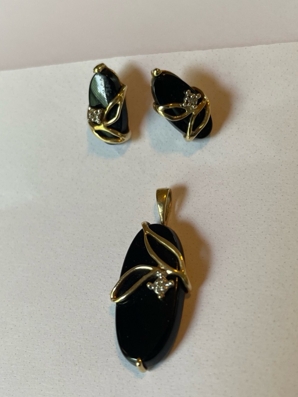 Onyx & diamond set 14K & 10K